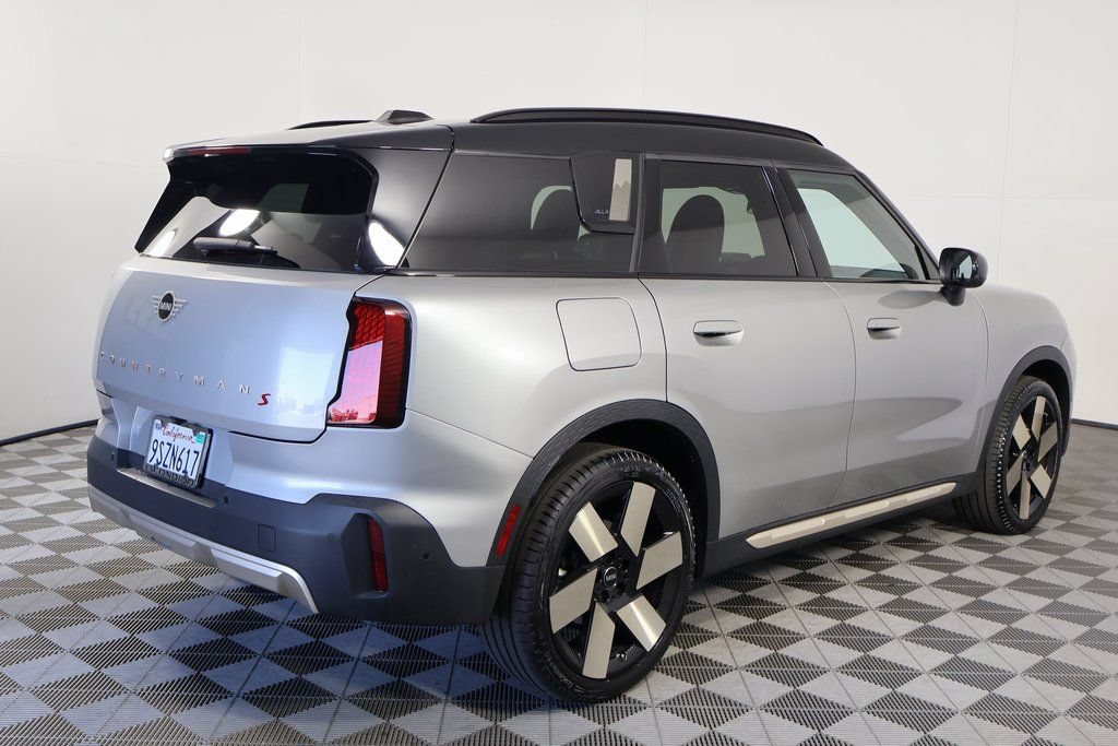 Used 2025 MINI Cooper Countryman S AWD/4WD image 2