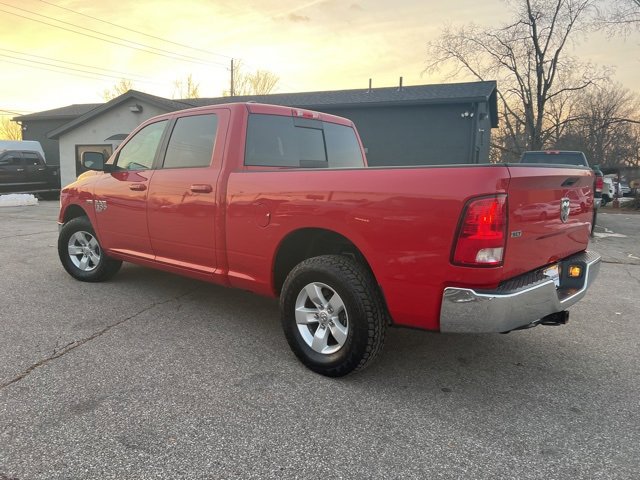 Used 2019 RAM 1500 Classic SLT image 4
