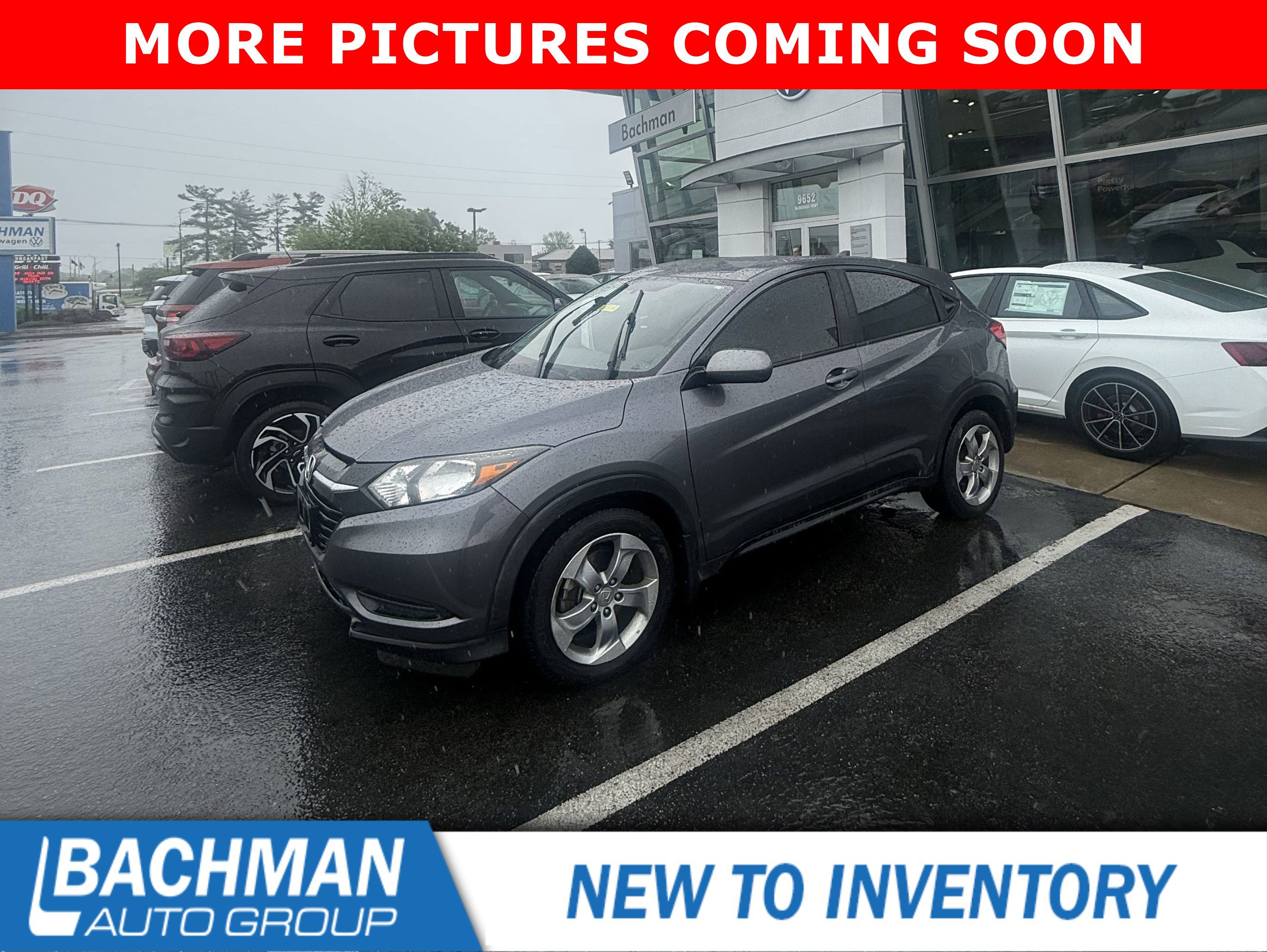 Used 2017 Honda HR-V LX image 4