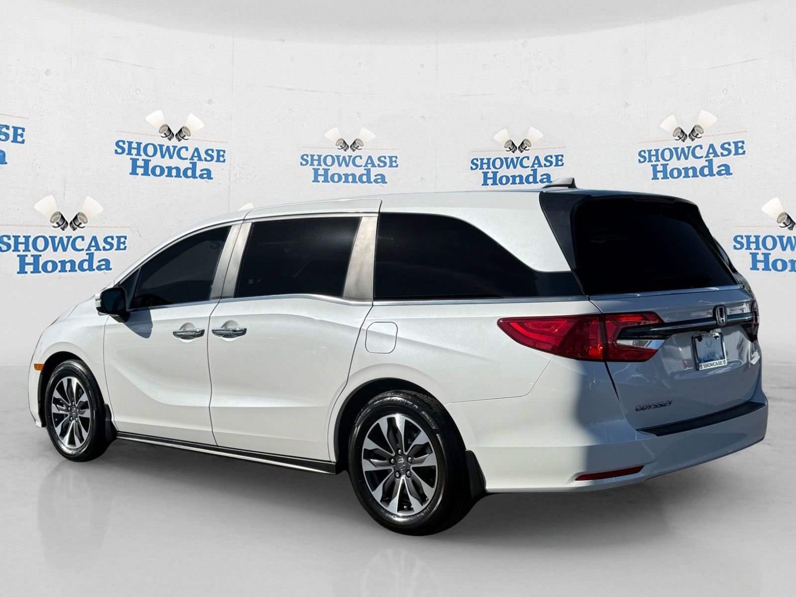 Used 2024 Honda Odyssey EX-L image 5