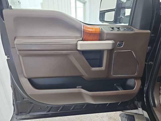 Used 2019 Ford F350 King Ranch w/ King Ranch Ultimate Package AWD/4WD image 10