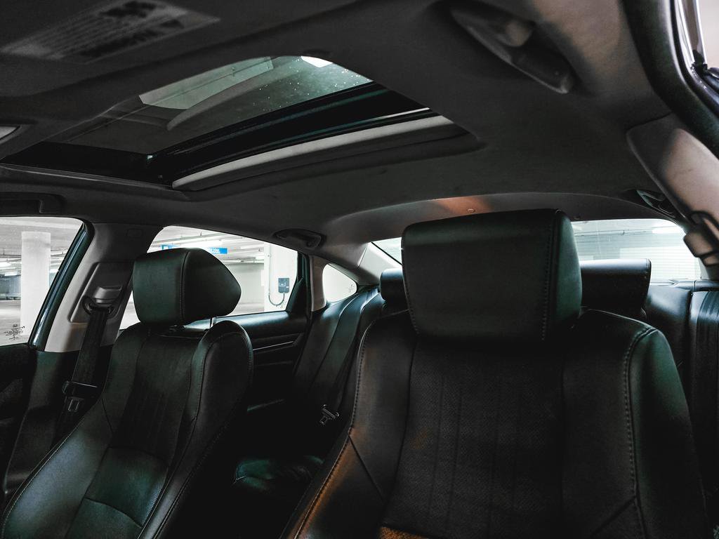 Used 2021 Honda Accord Touring image 18