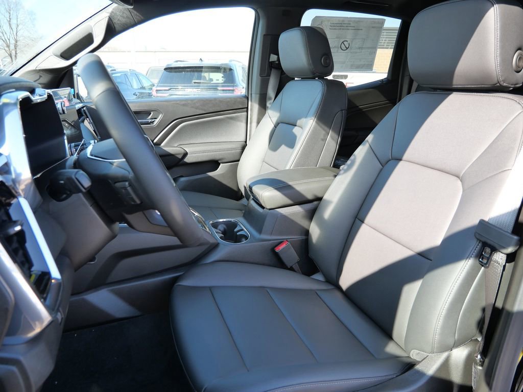 New 2026 GMC Canyon Elevation w/ Convenience Package image 32