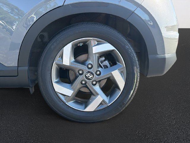 Used 2023 Hyundai Venue SEL FWD image 28