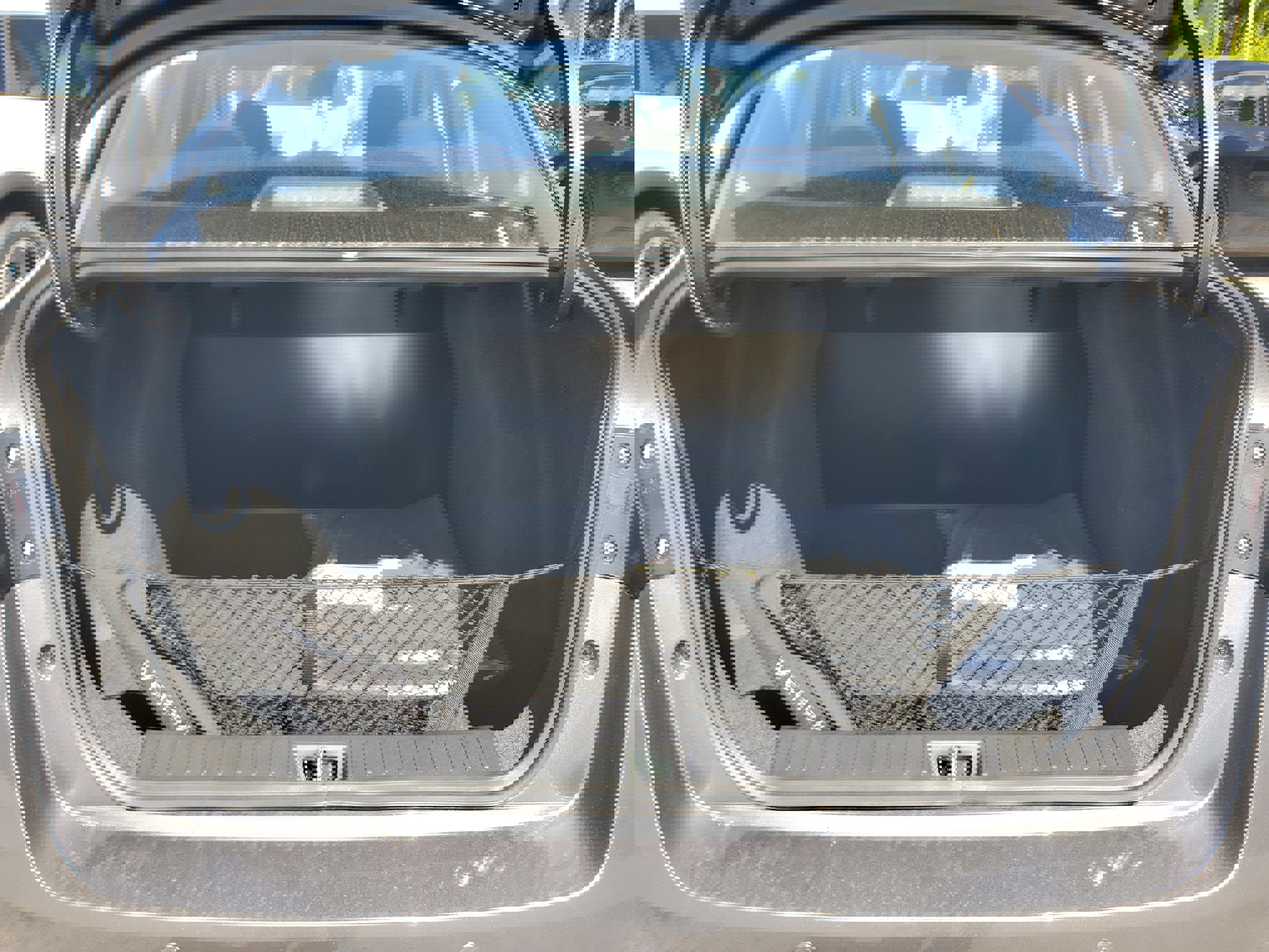 New 2025 Nissan Versa S w/ Trunk Package image 9