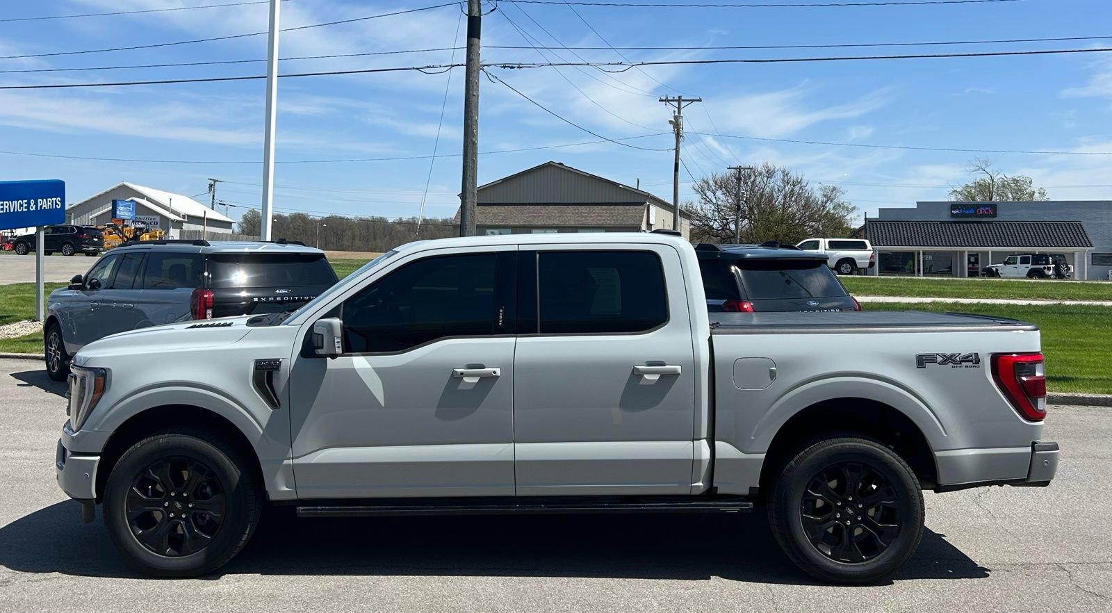 Used 2023 Ford F150 Platinum w/ Equipment Group 701A High AWD/4WD image 4