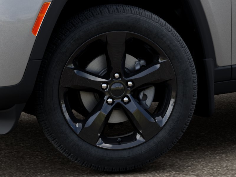 New 2026 Jeep Grand Cherokee Limited w/ Limited Altitude Package AWD/4WD image 8