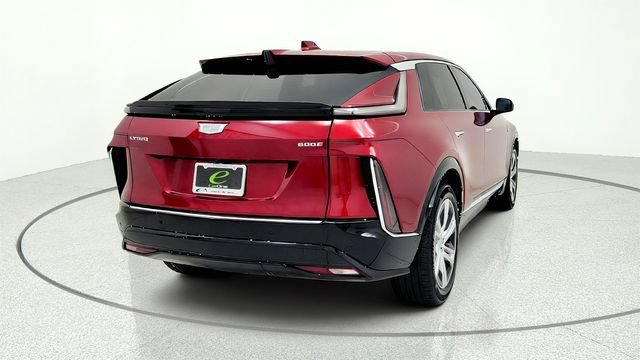 Used 2024 Cadillac Lyriq Tech w/ LPO, Floor Liner Package AWD/4WD image 8