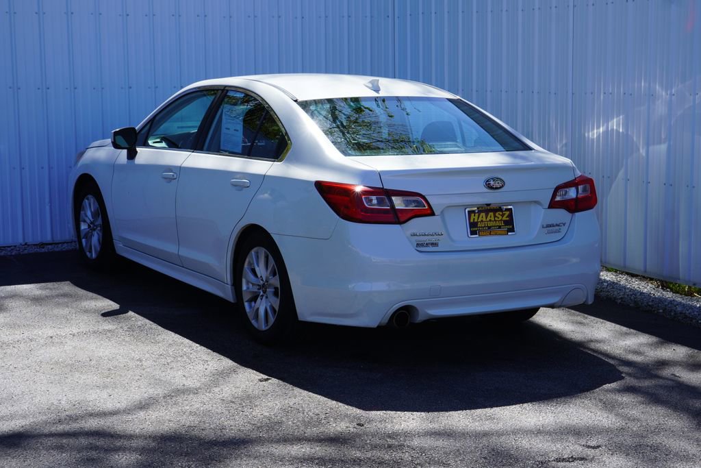 Used 2017 Subaru Legacy 2.5i Premium AWD/4WD image 4