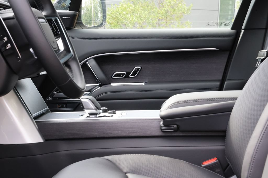 New 2027 Land Rover Range Rover SE AWD/4WD image 10