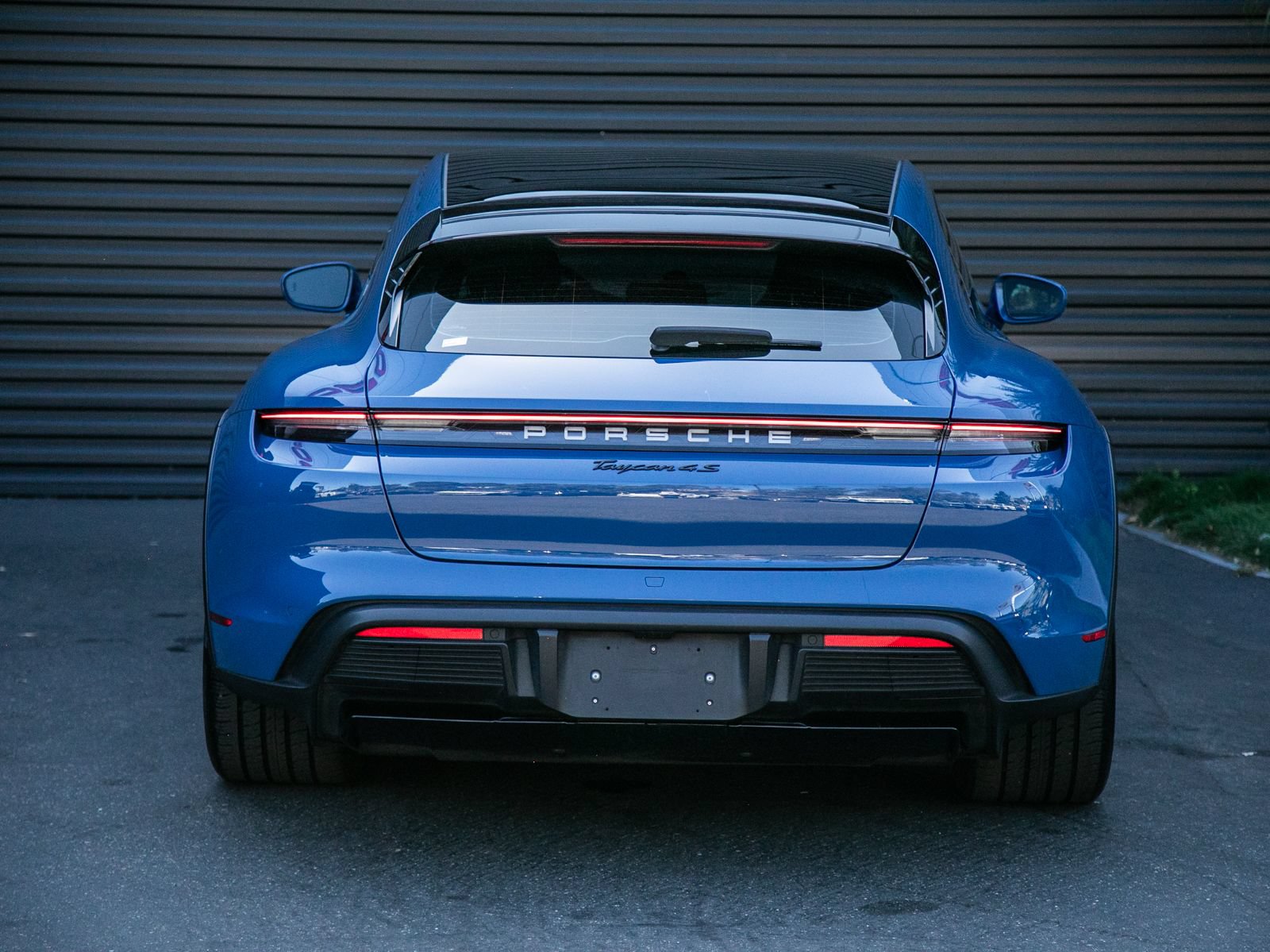 Certified 2023 Porsche Taycan 4S AWD/4WD image 9