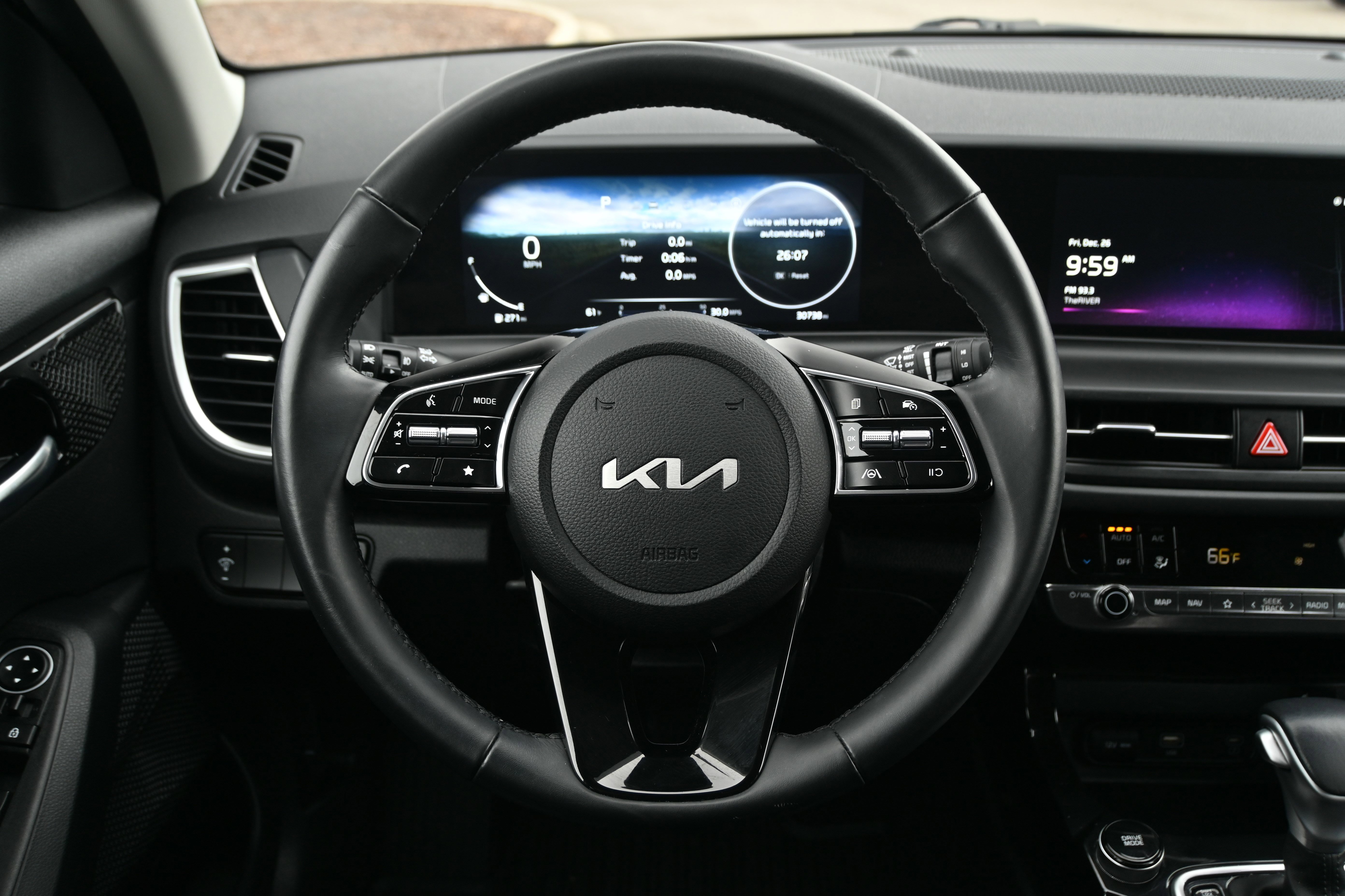 Used 2025 Kia Seltos EX image 18