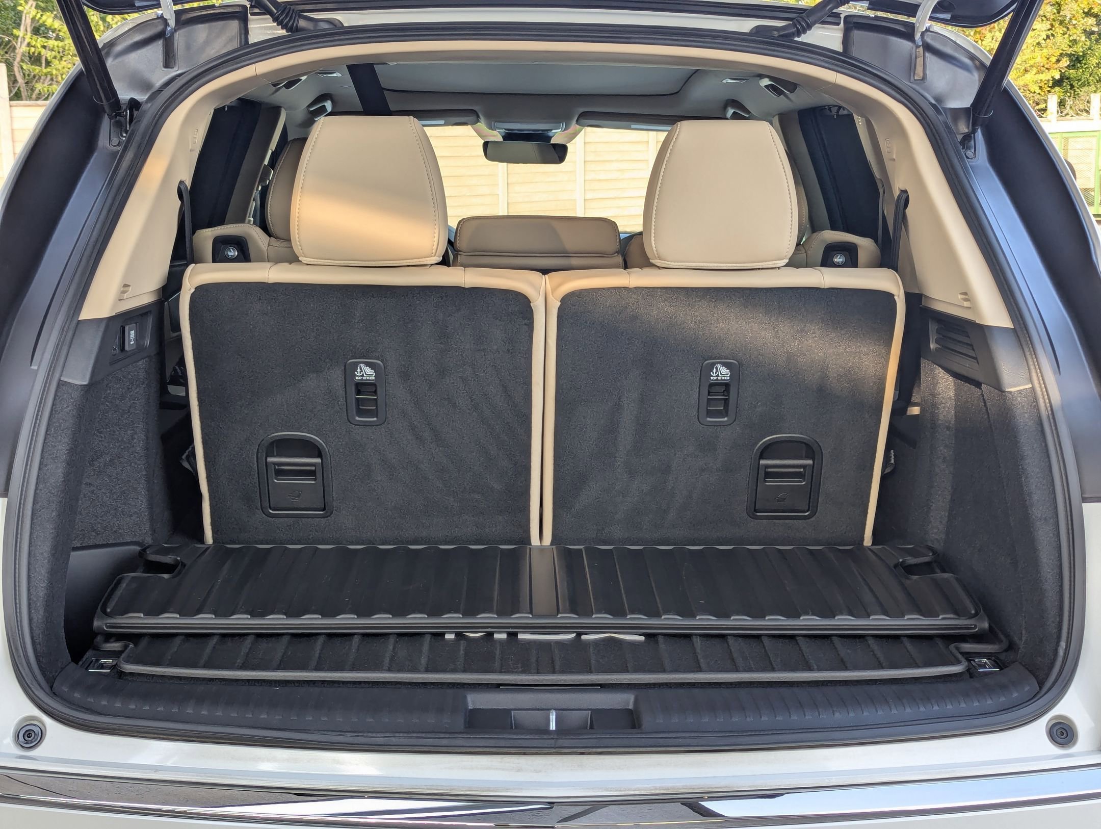 Certified 2023 Acura MDX FWD w/ Technology Package image 24