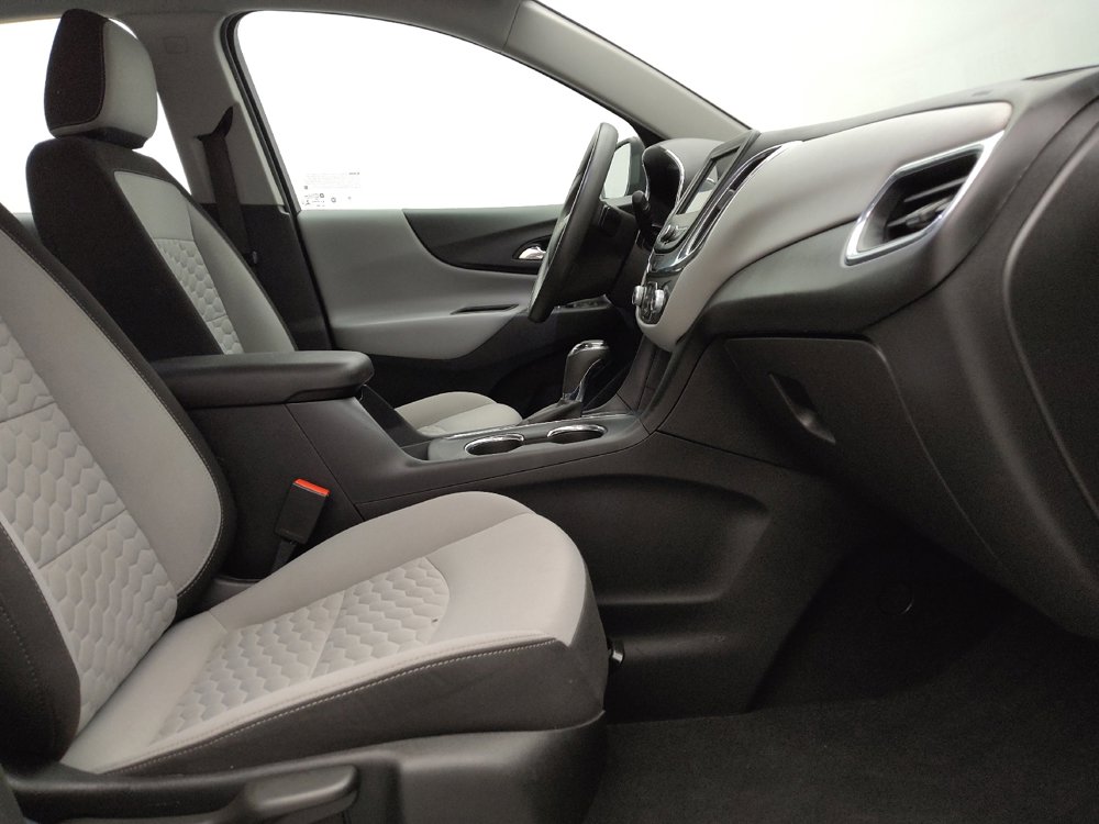 Used 2020 Chevrolet Equinox LS FWD image 21