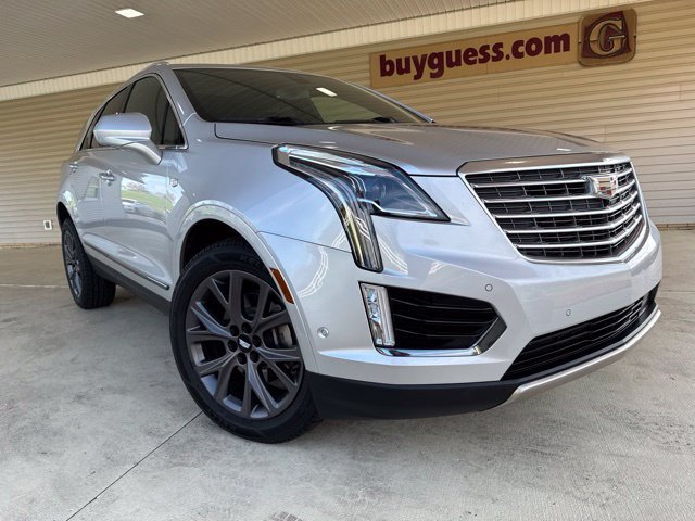 Used 2019 Cadillac XT5 Platinum AWD/4WD image 2