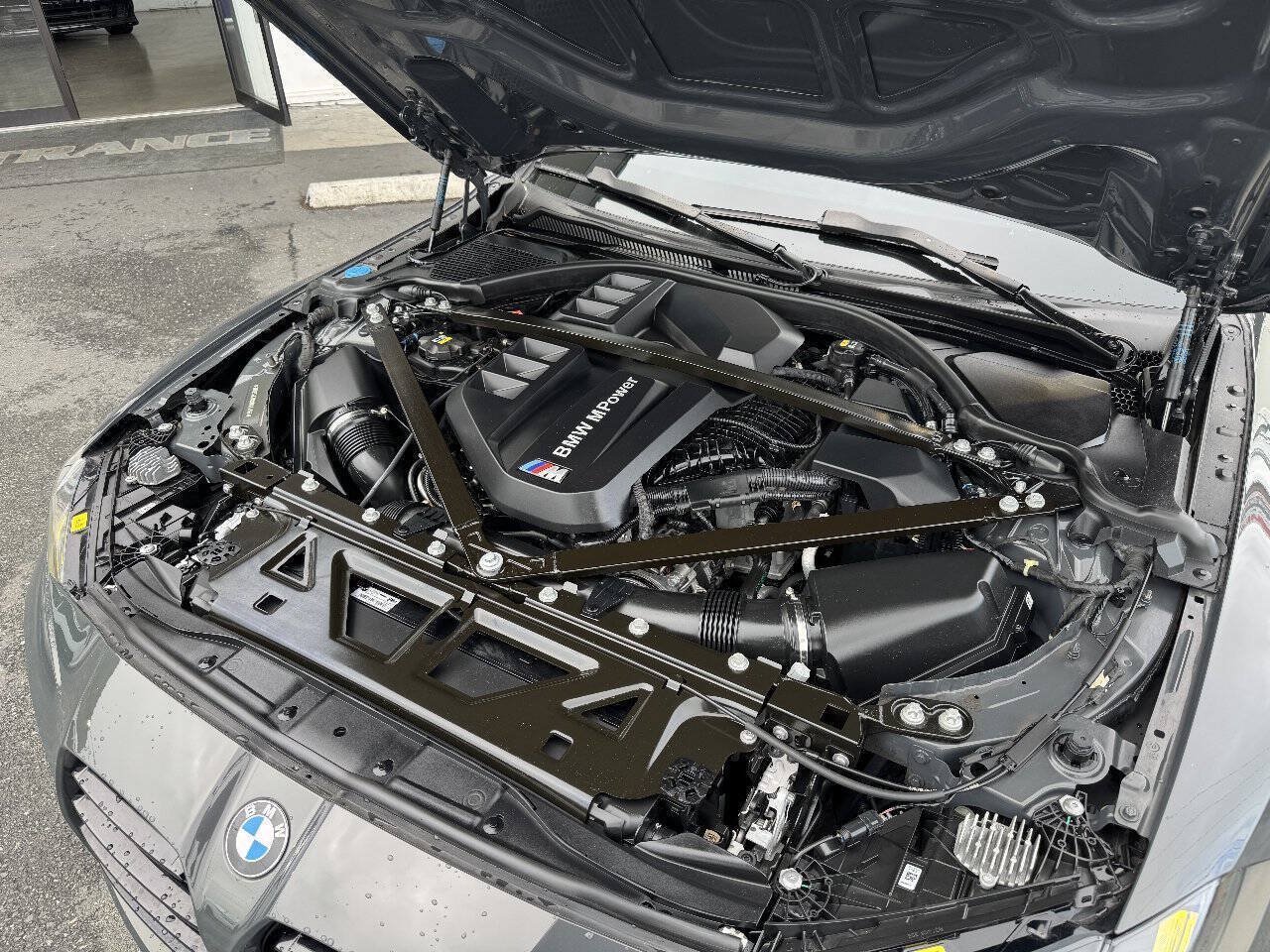 Used 2021 BMW M4 Competition w/ M Carbon Exterior Package RWD image 23