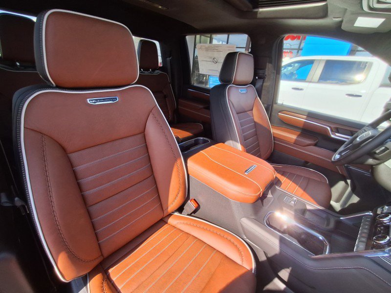 New 2025 GMC Sierra 2500 Denali Ultimate w/ LPO, GMC Protection Package image 20