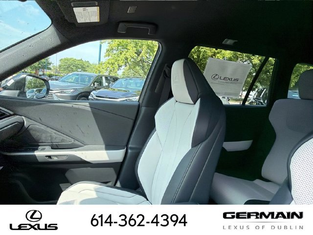 New 2026 Lexus TX 500h AWD image 19