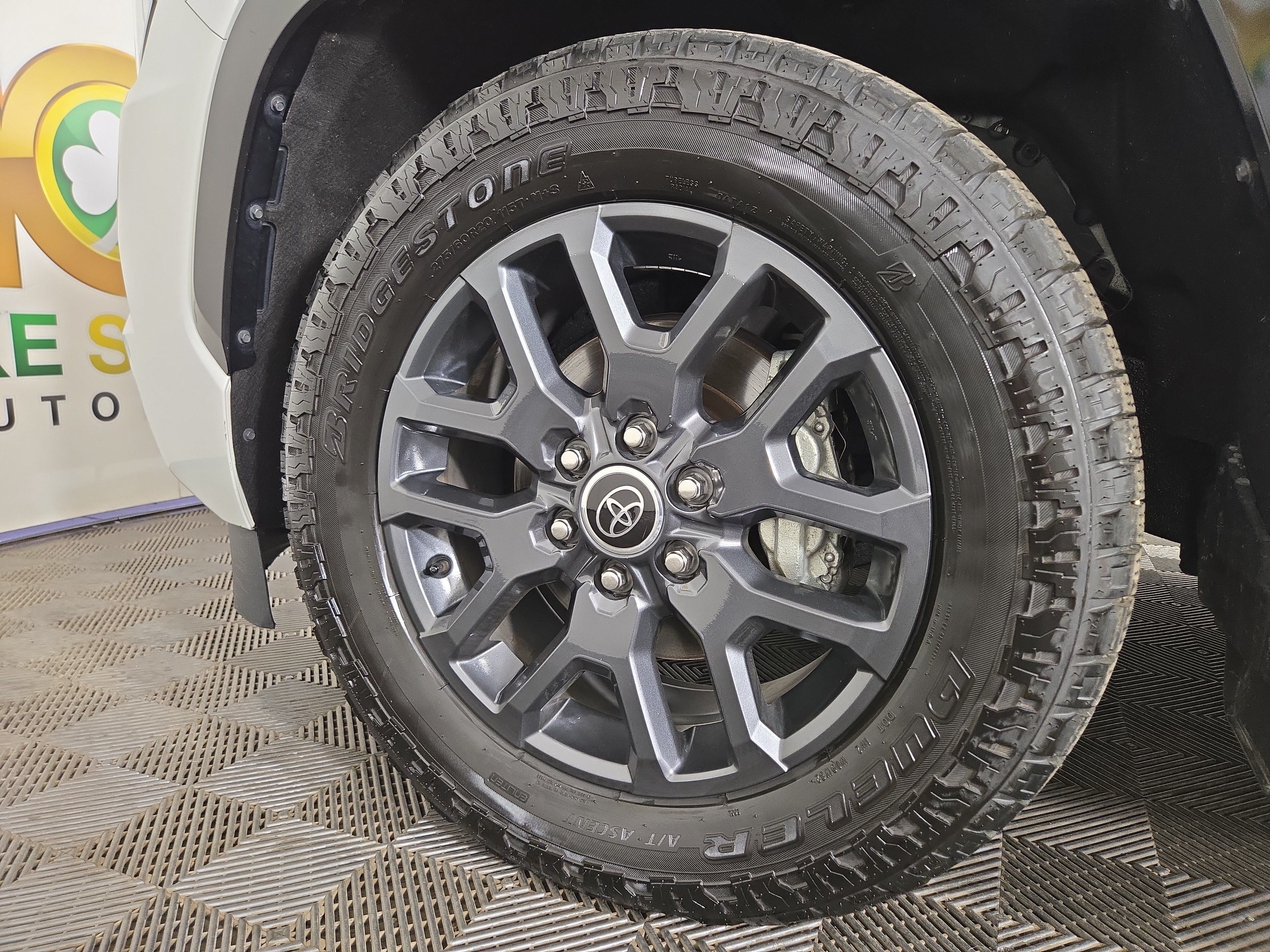 Used 2023 Toyota Sequoia Platinum AWD/4WD image 37
