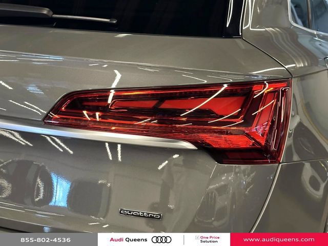 Certified 2023 Audi Q5 2.0T Premium w/ Convenience Package AWD/4WD image 9