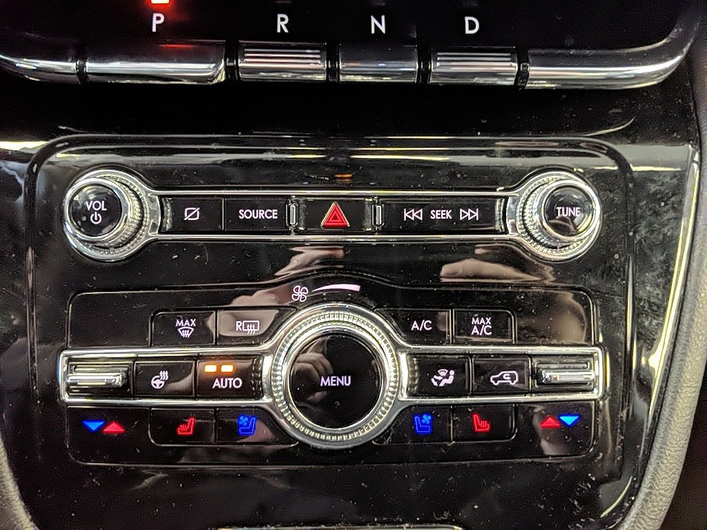 Certified 2022 Lincoln Corsair AWD w/ Equipment Group 101A image 20