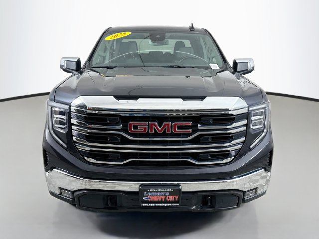 Used 2025 GMC Sierra 1500 SLT AWD/4WD image 2