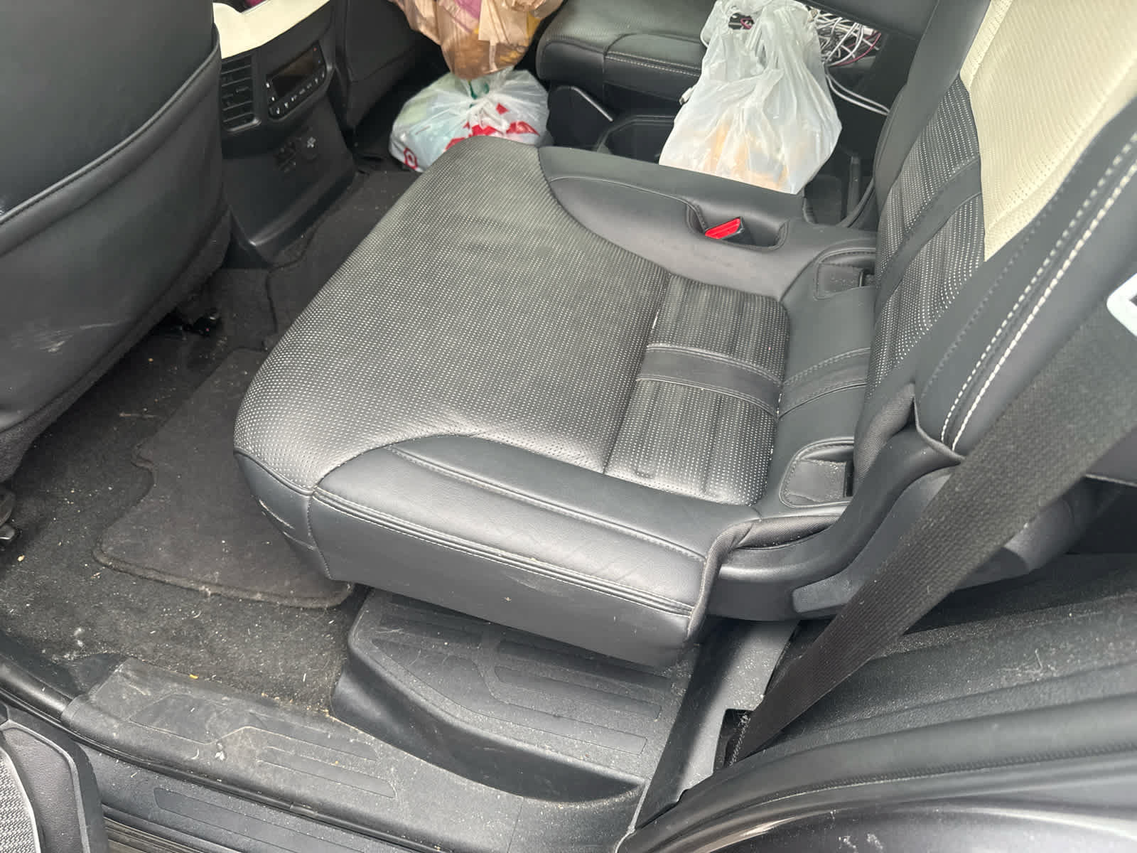 Used 2023 Toyota Sequoia Capstone RWD image 7