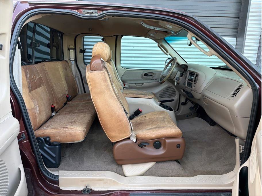 Used 2002 Ford F150 King Ranch image 18