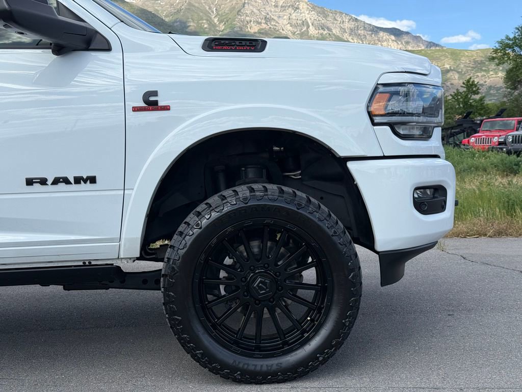 Used 2022 RAM 2500 Laramie AWD/4WD image 3