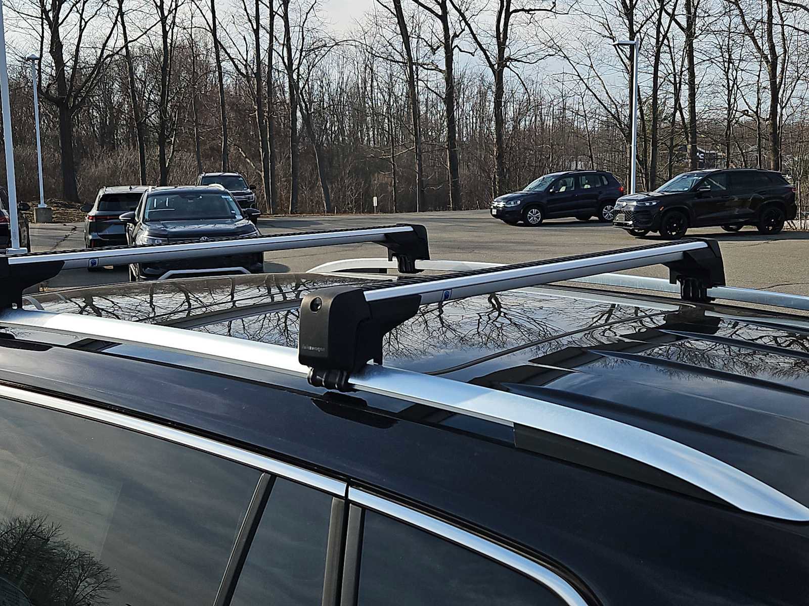 Certified 2023 Volkswagen Tiguan SEL R-Line image 26