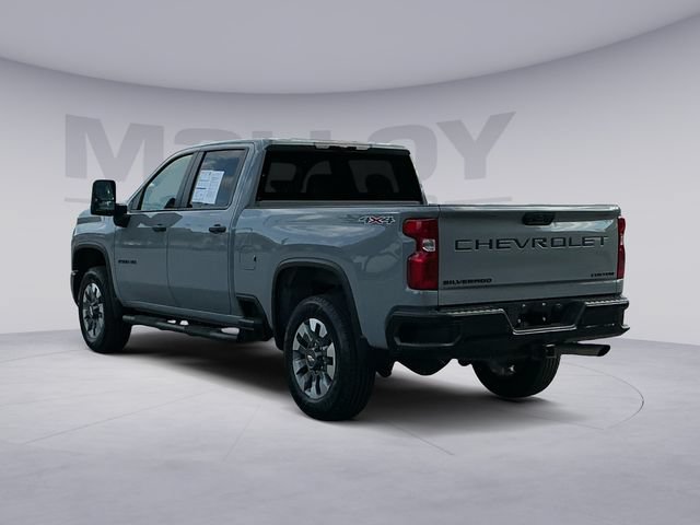 Used 2024 Chevrolet Silverado 2500 Custom w/ Custom Value Package AWD/4WD image 3