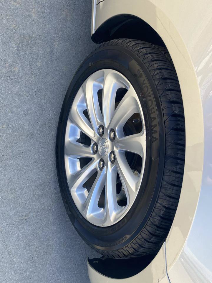 Used 2015 Buick LaCrosse Leather w/ Driver Confidence Package #1 FWD image 11