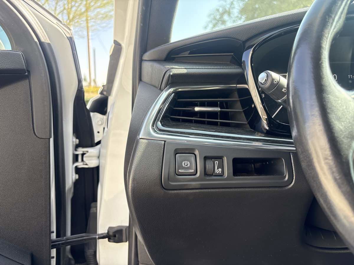 Used 2020 Cadillac XT5 Premium Luxury image 23