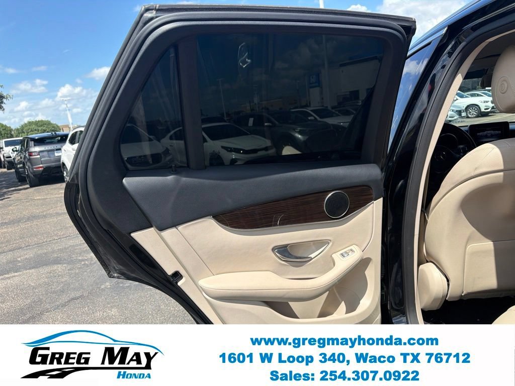 Used 2019 Mercedes-Benz GLC 300 image 23