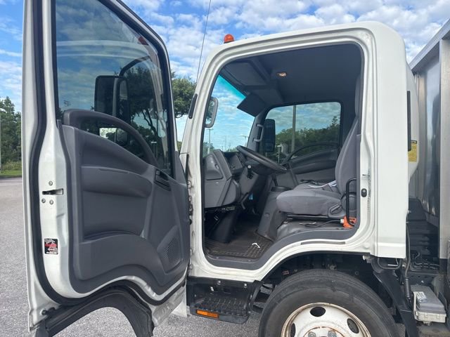 Used 2019 Isuzu NPR RWD image 13