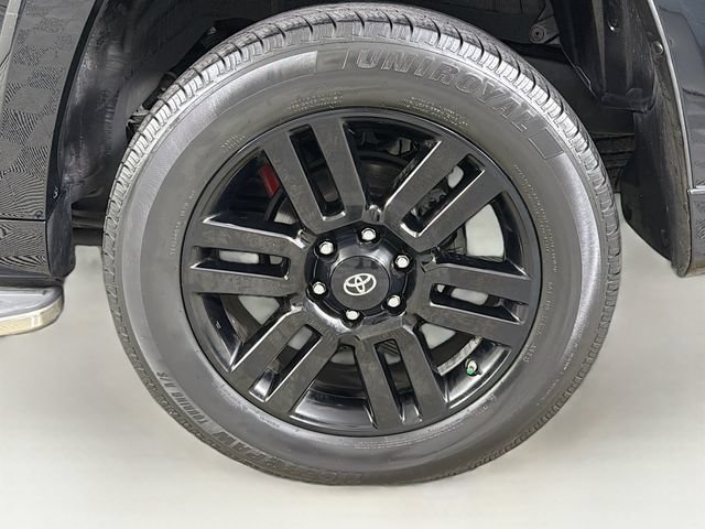 Used 2019 Toyota 4Runner Limited AWD/4WD image 29