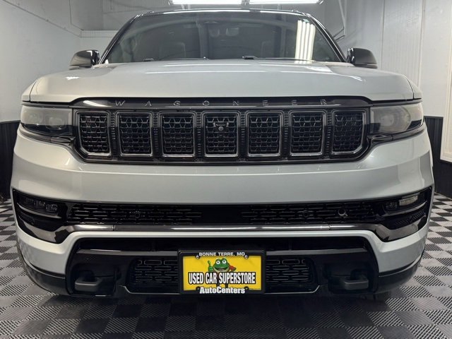 Used 2024 Jeep Grand Wagoneer Series III w/ Rear-Seat Entertainment Group image 2