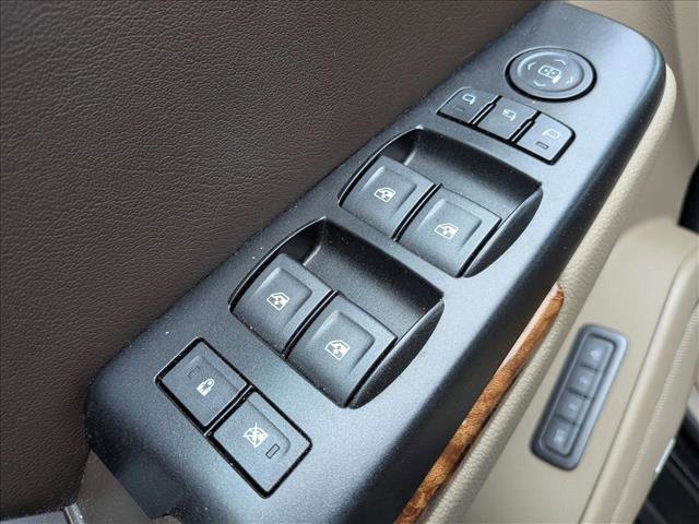 Used 2018 Chevrolet Tahoe Premier RWD image 11