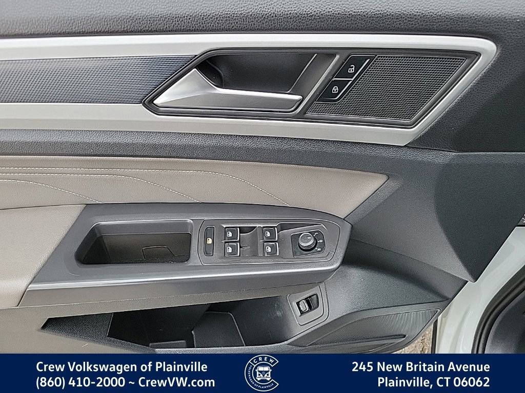 Certified 2023 Volkswagen Atlas SEL R-Line image 38