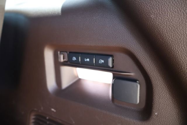 Used 2022 Ford Explorer King Ranch w/ Class IV Trailer Tow Package image 9