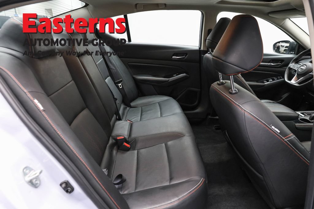 Used 2025 Nissan Altima 2.5 SR w/ SR Premium Package AWD/4WD image 23