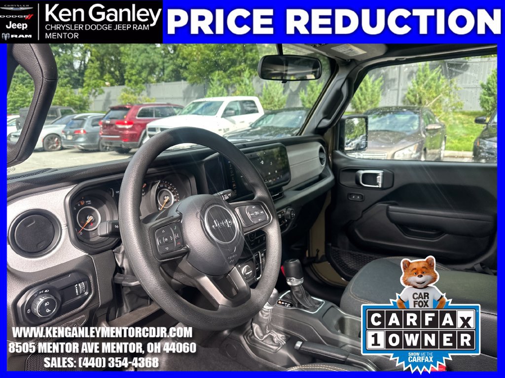 Certified 2025 Jeep Gladiator Sport AWD/4WD image 18