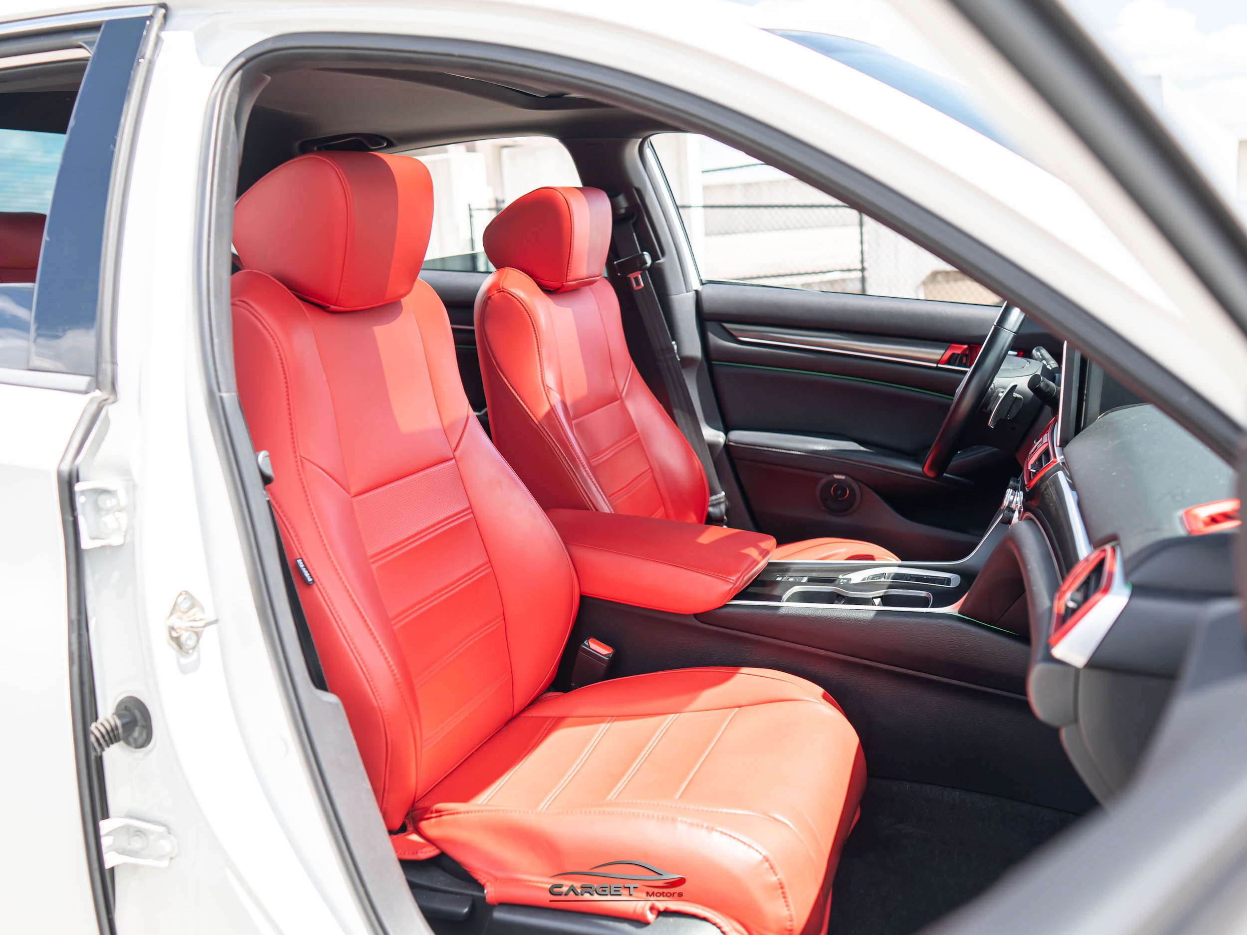 Used 2018 Honda Accord Sport image 17