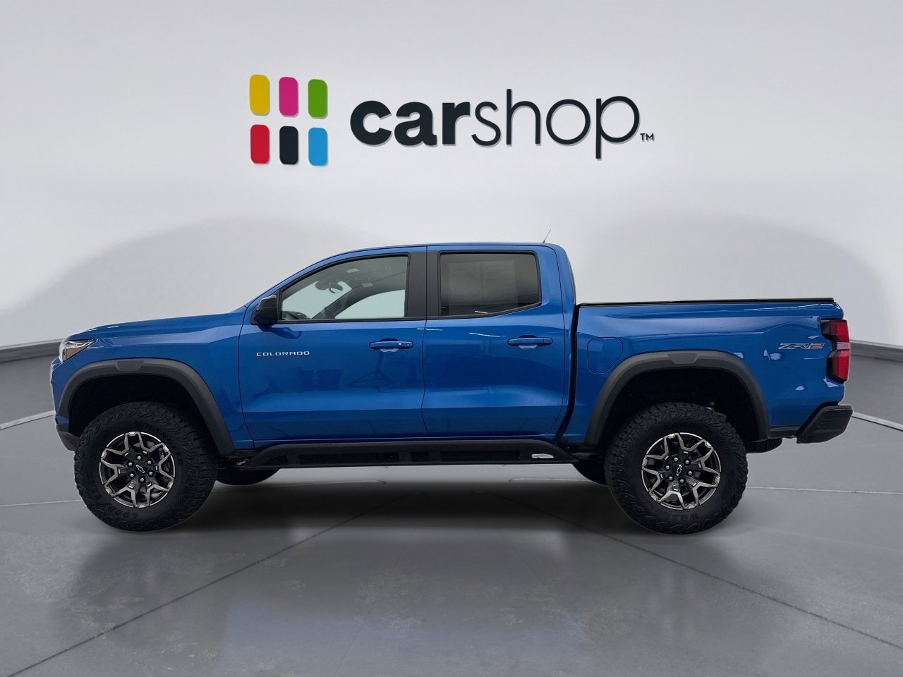 Used 2023 Chevrolet Colorado ZR2 w/ ZR2 Convenience Package III image 2