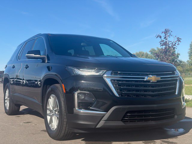Used 2022 Chevrolet Traverse LT w/ LPO, Cargo Package AWD/4WD 360° Tour