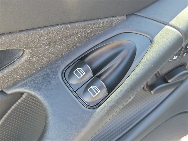 Used 2005 Mercedes-Benz SL 65 AMG image 23