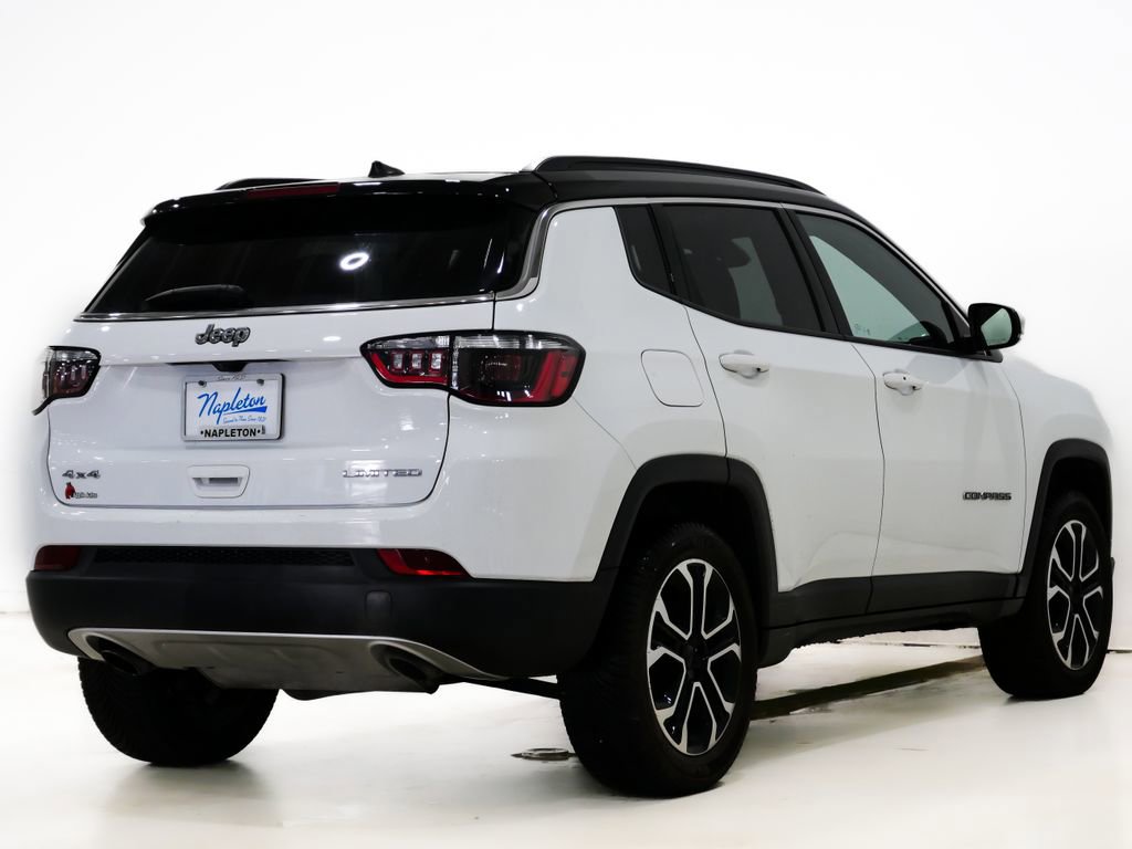 Used 2023 Jeep Compass Limited w/ Sun and Sound Group AWD/4WD image 7