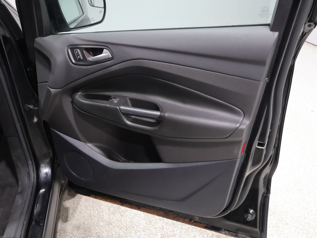 Used 2016 Ford Escape Titanium AWD/4WD image 23