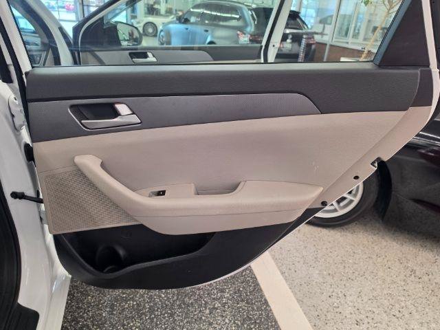 Used 2017 Hyundai Sonata ECO FWD image 27