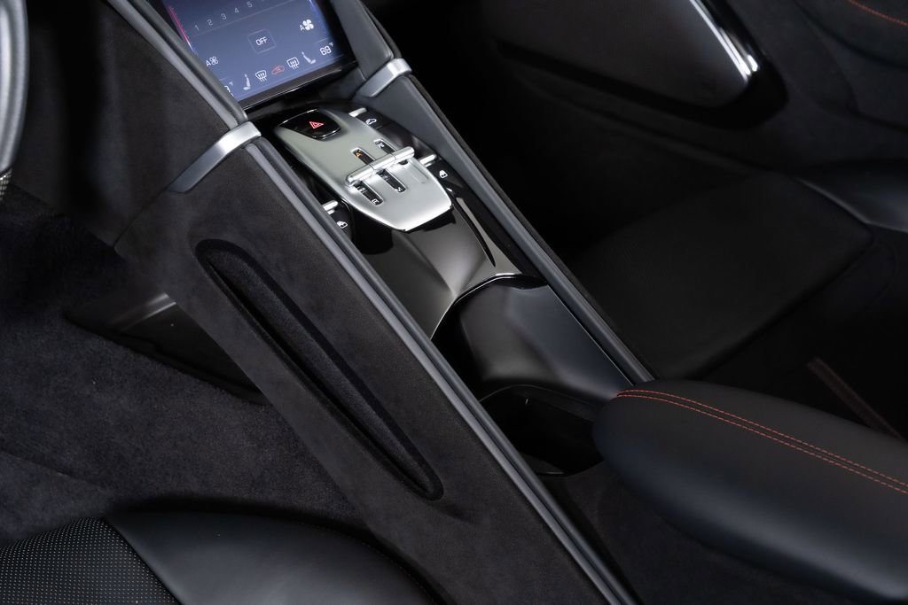 Used 2025 Ferrari Roma Spider image 38